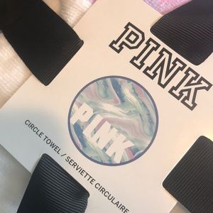 BNIP VS PINK ROUND TOWEL